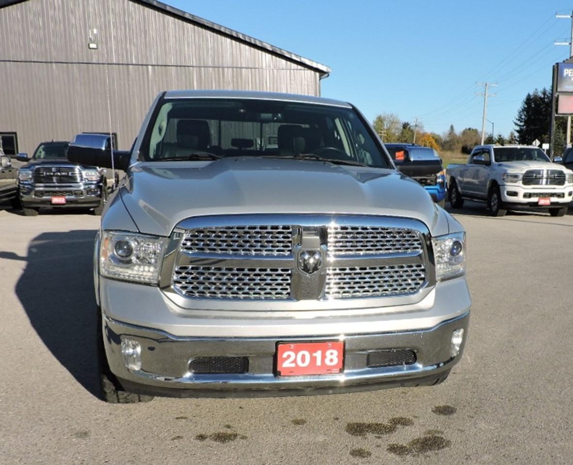 2018 RAM 1500 Laramie 5.7L Hemi 4X4 Leather Seats Six 125000 KMS Photo