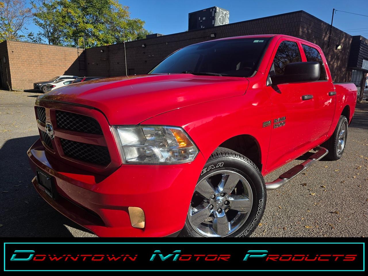 2018 RAM 1500 Express 4x4 Crew Cab Photo