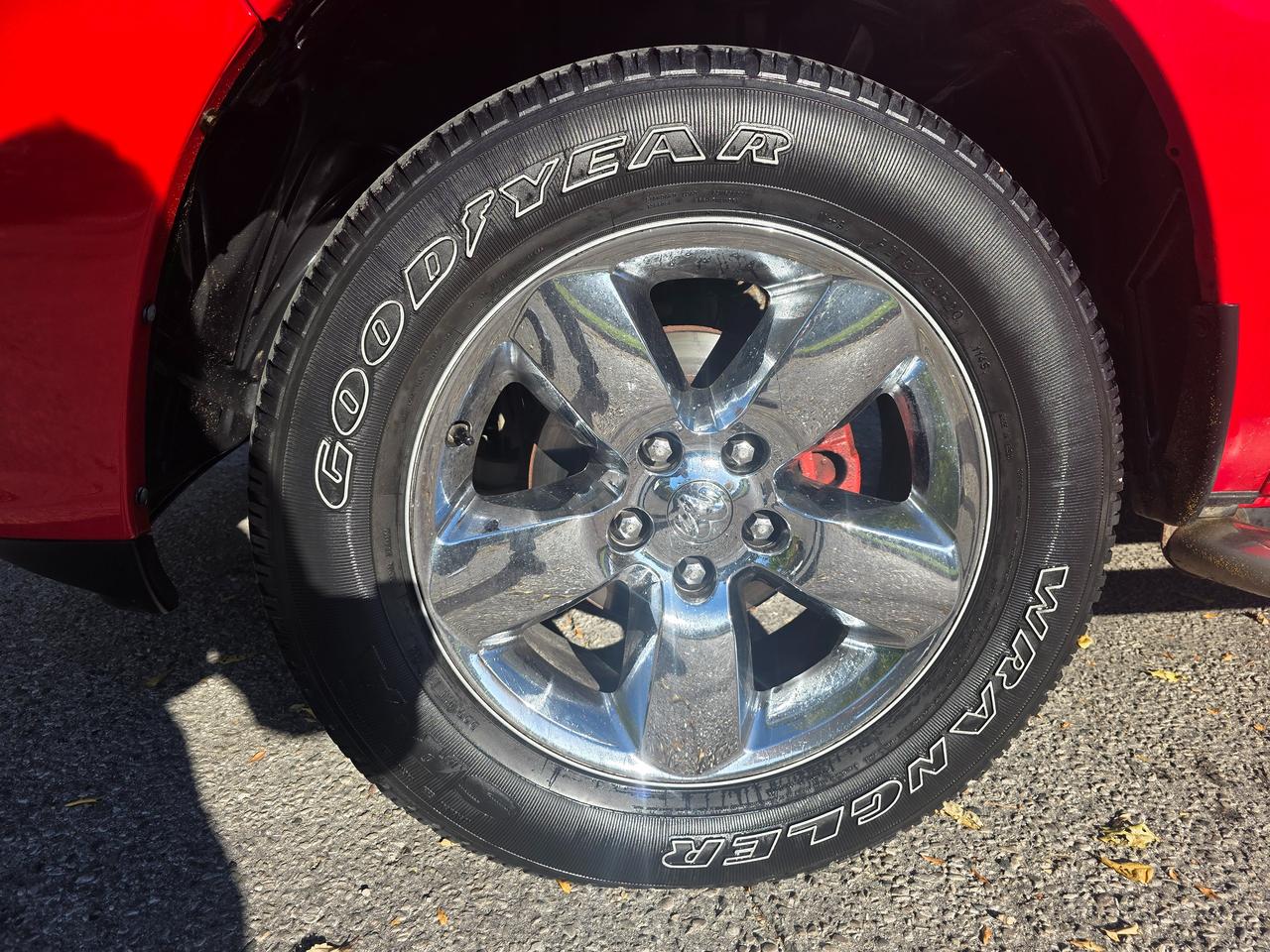 2018 RAM 1500 Express 4x4 Crew Cab Photo