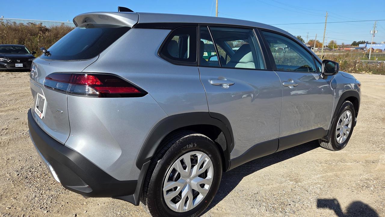 2026 Toyota Corolla Cross L Photo