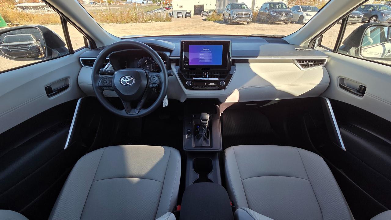 2026 Toyota Corolla Cross L Photo