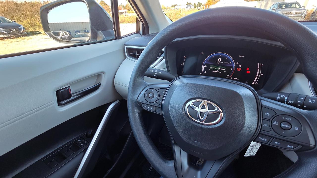 2026 Toyota Corolla Cross L Photo