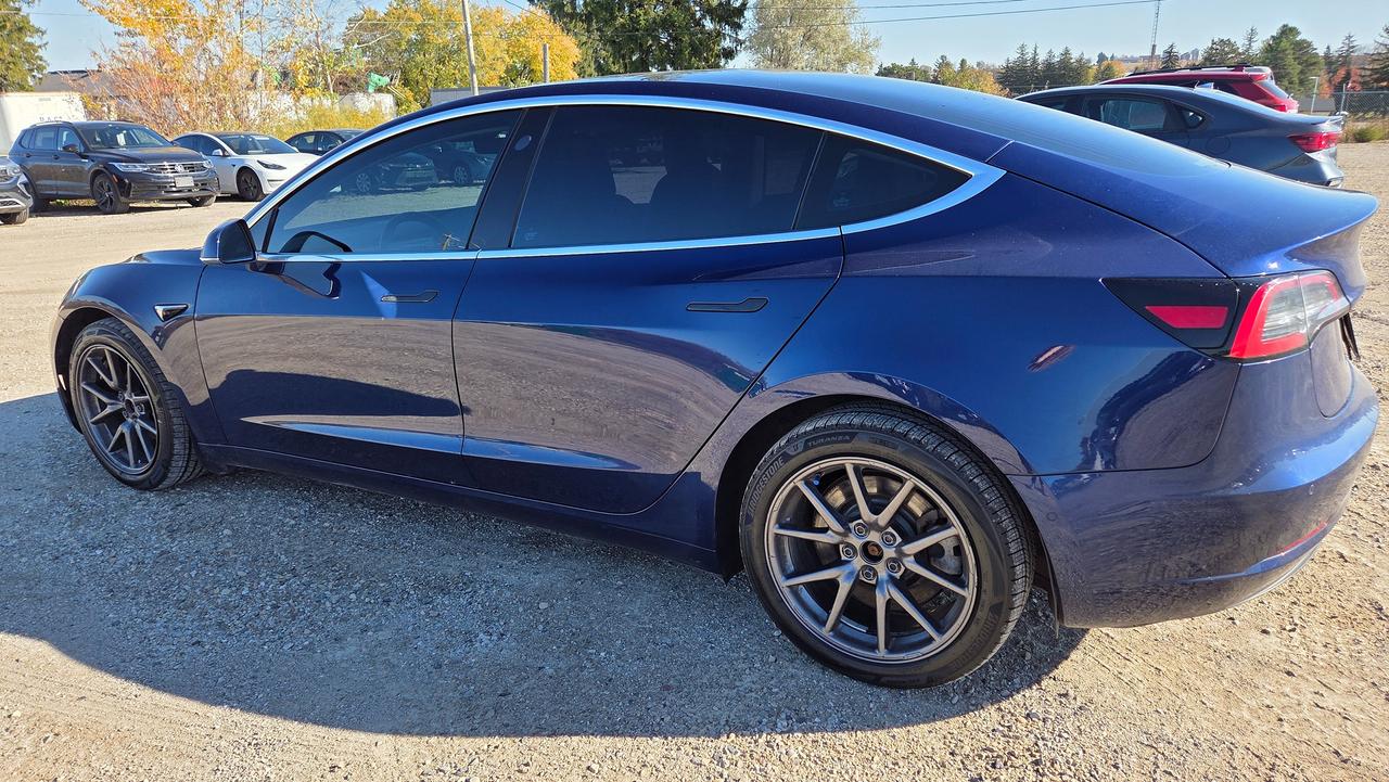 2018 Tesla Model 3 Long Range Battery AWD Photo1