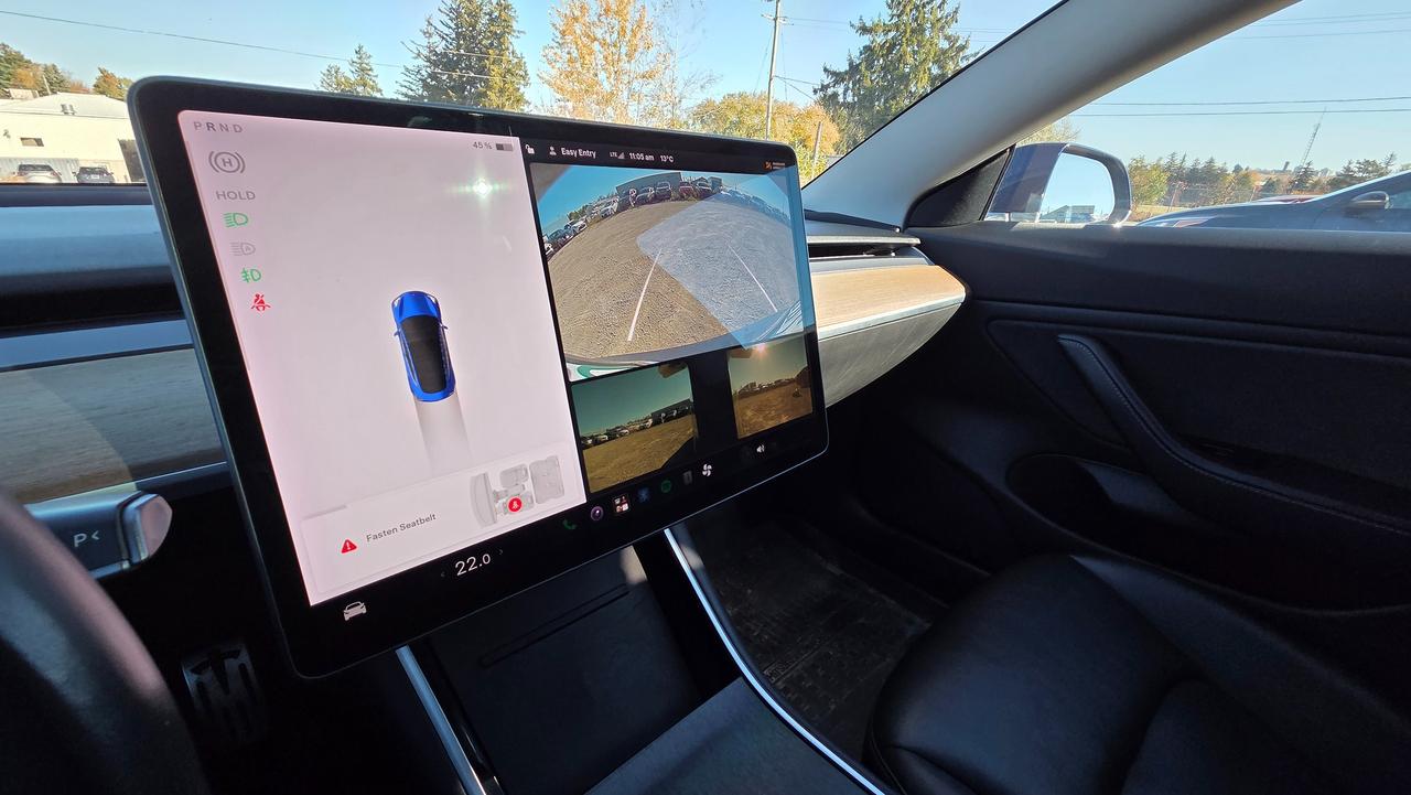 2018 Tesla Model 3 Long Range Battery AWD Photo