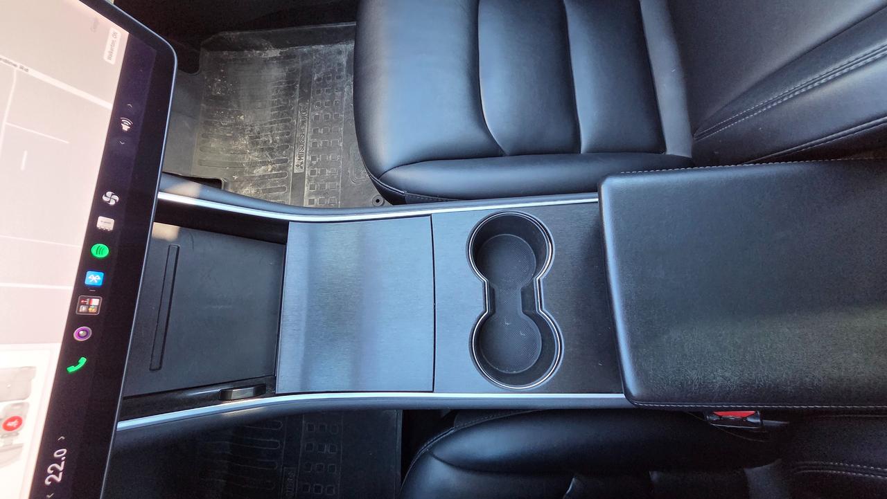 2018 Tesla Model 3 Long Range Battery AWD Photo