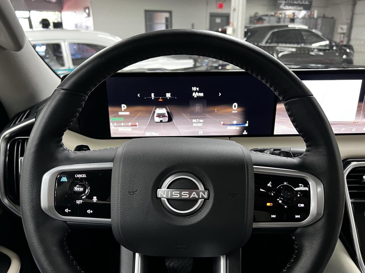 2025 Nissan Armada Platinum Photo