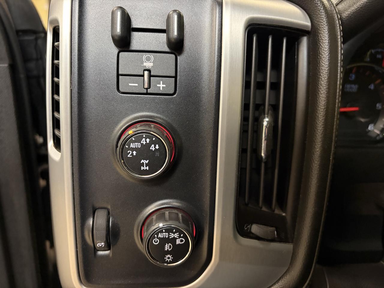 2014 GMC Sierra 1500 SLE Photo