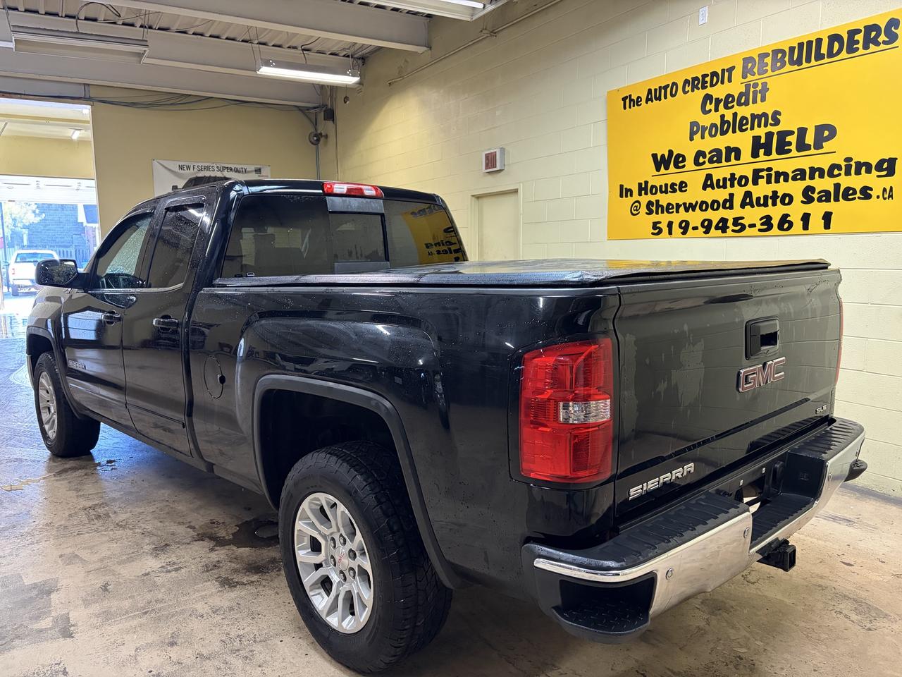 2014 GMC Sierra 1500 SLE Photo