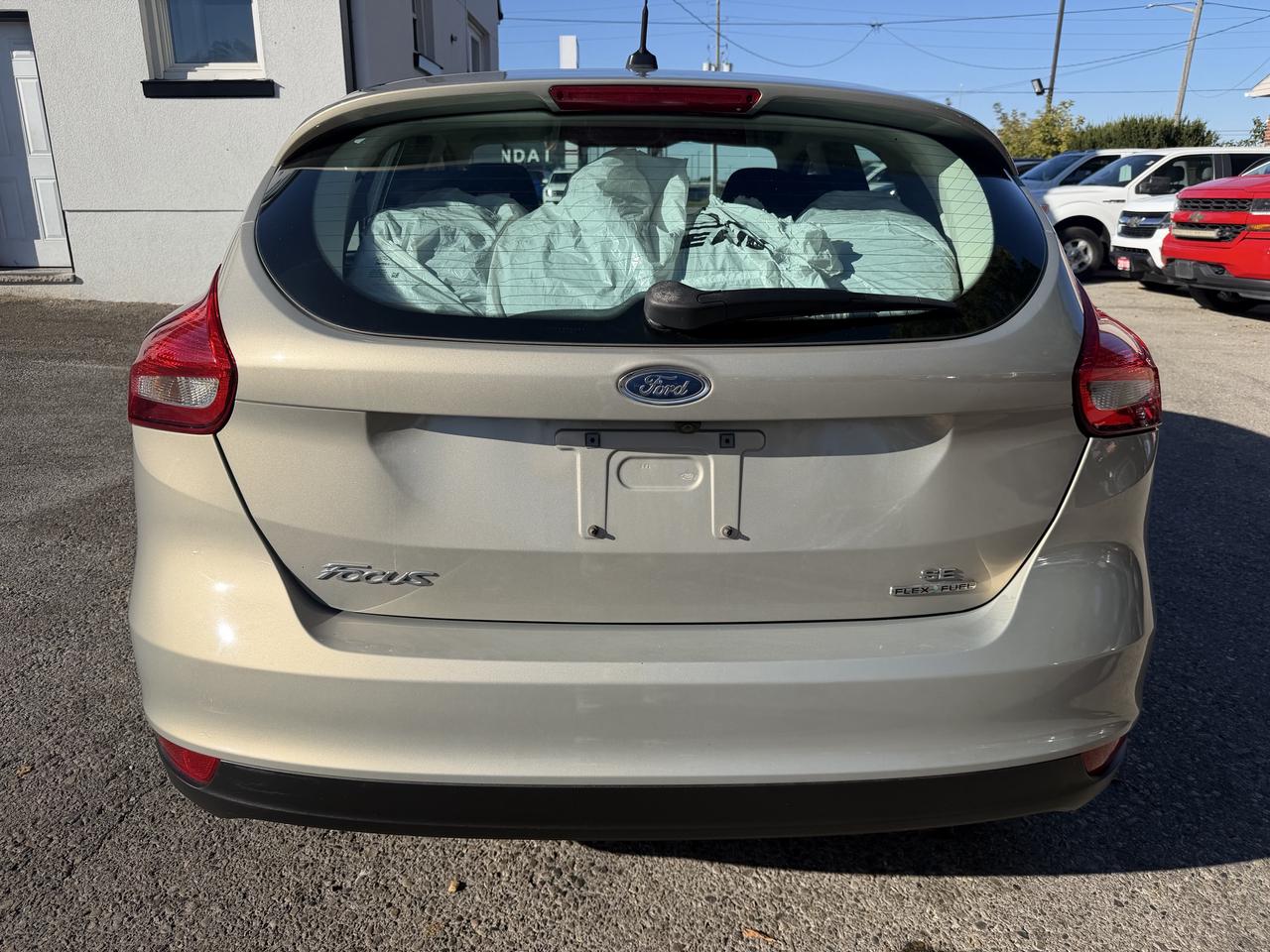2015 Ford Focus SE Photo