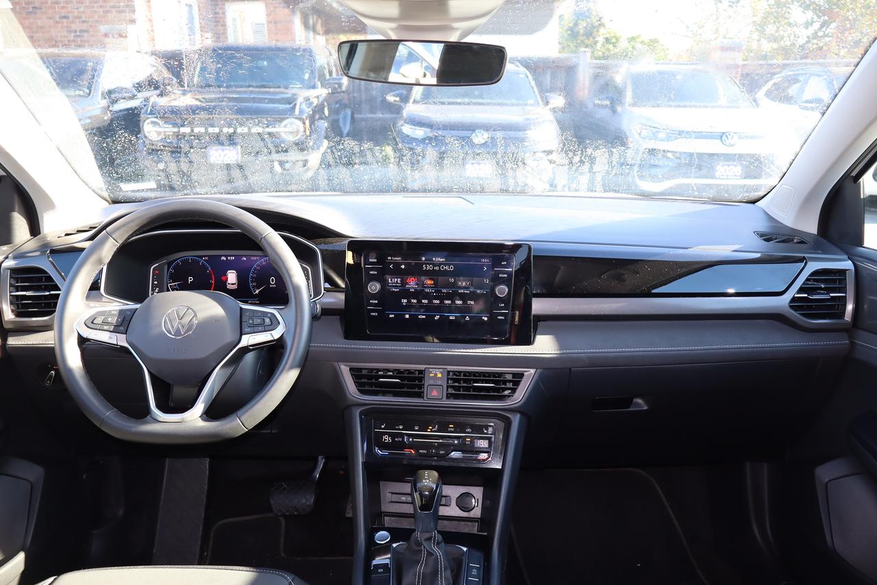 2026 Volkswagen Taos Comfortline Black Edition 4MOTION Photo