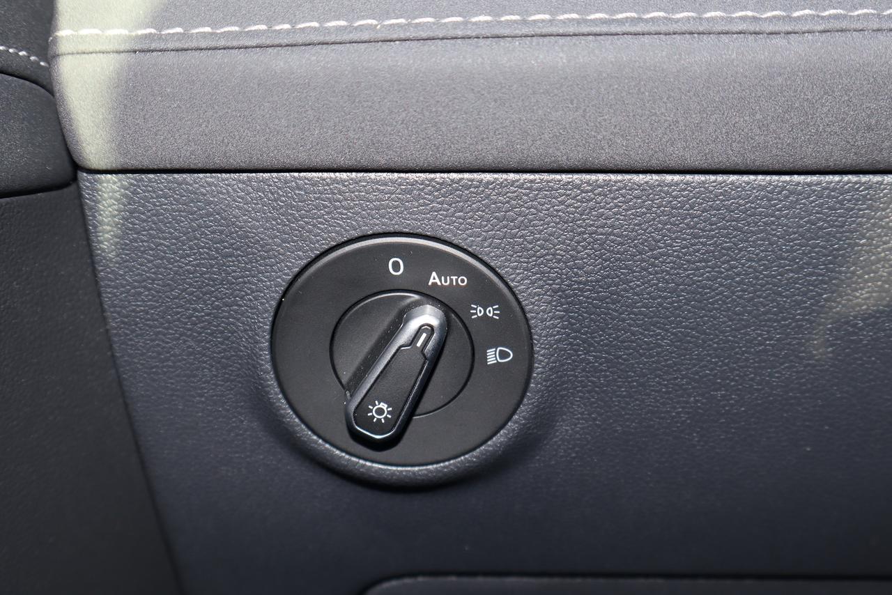 2026 Volkswagen Taos Comfortline Black Edition 4MOTION Photo