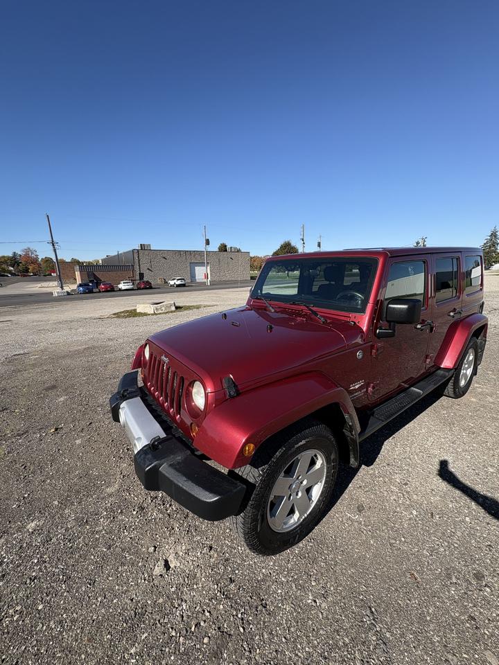 2012 Jeep Wrangler Sahara Photo