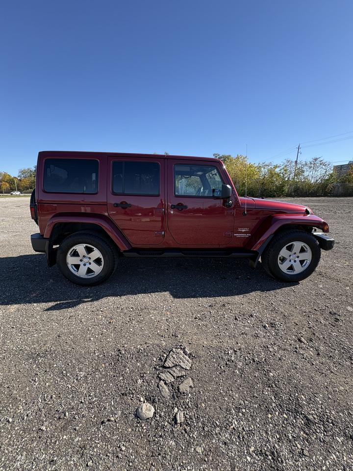 2012 Jeep Wrangler Sahara Photo