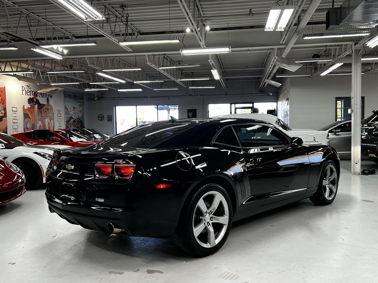 2011 Chevrolet Camaro 1LT w/RS Pkg and Sunroof Photo