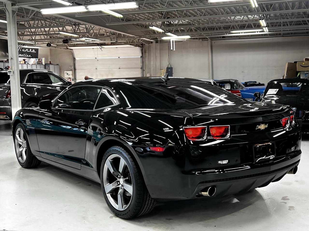 2011 Chevrolet Camaro 1LT w/RS Pkg and Sunroof Photo