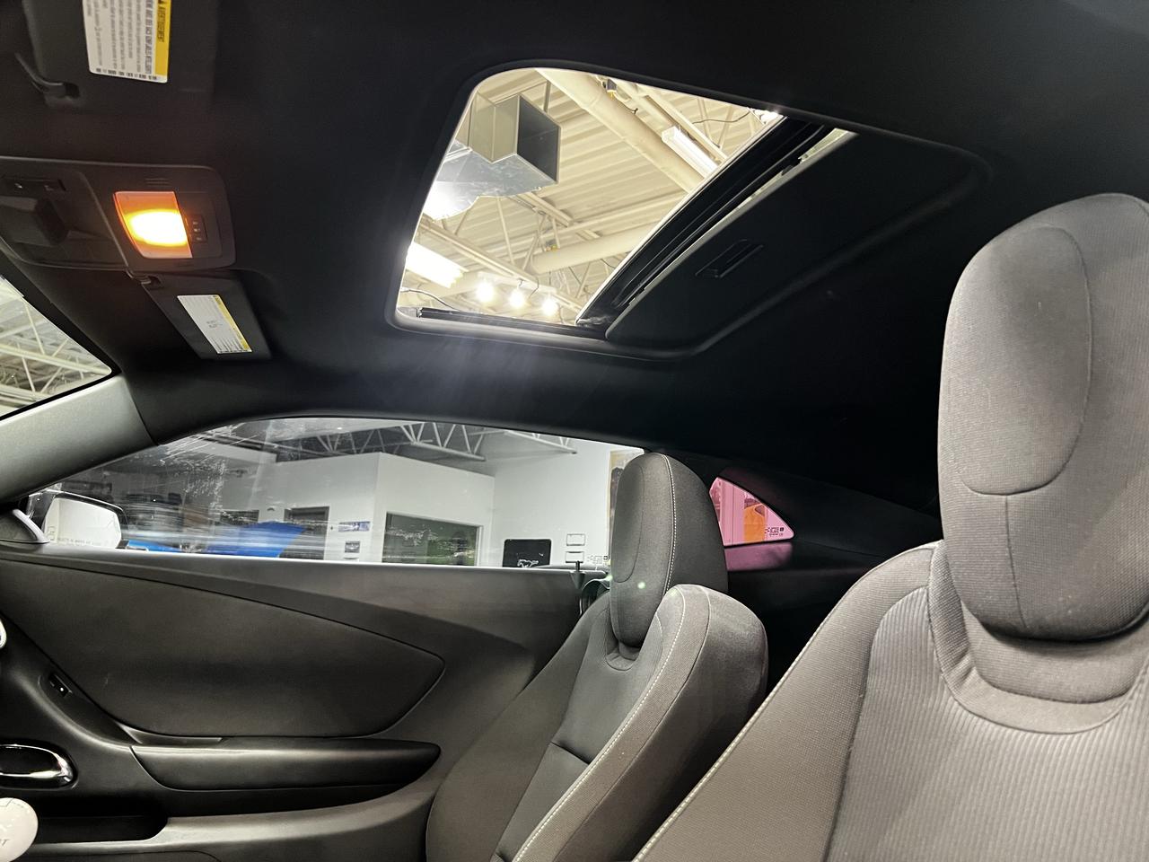 2011 Chevrolet Camaro 1LT w/RS Pkg and Sunroof Photo