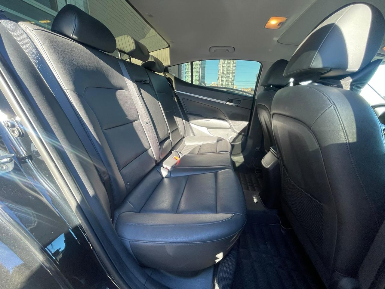 2020 Hyundai Elantra Luxury| CLEAN TITLE | Photo