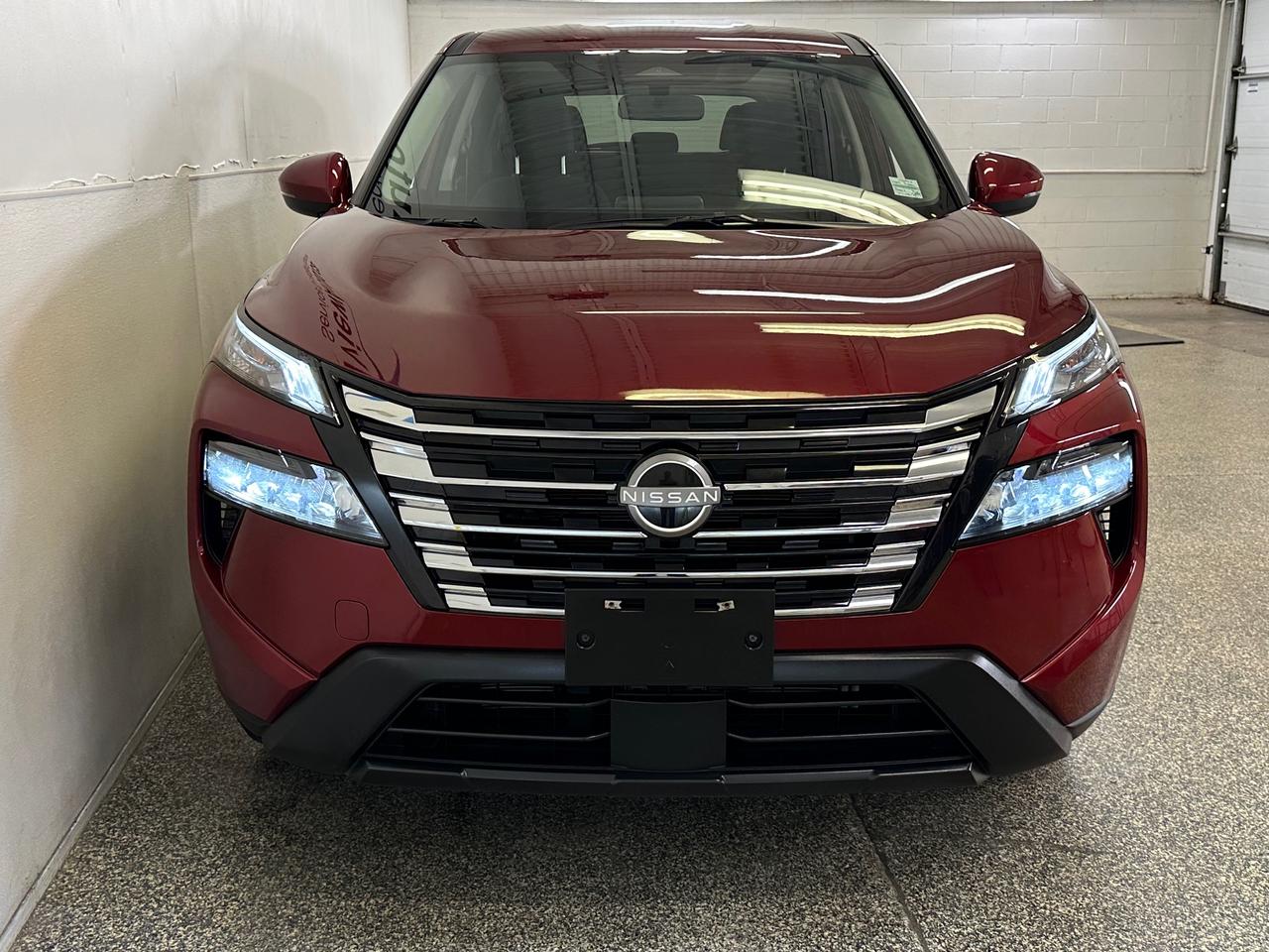 2025 Nissan Rogue S/AWD/37KM/OFF 1 OWNER LEASE! Photo1