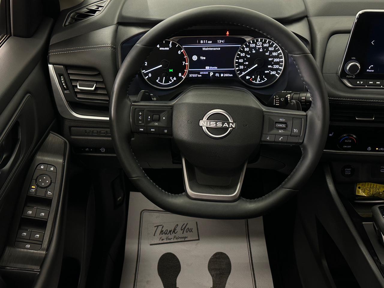 2025 Nissan Rogue S/AWD/37KM/OFF 1 OWNER LEASE! Photo