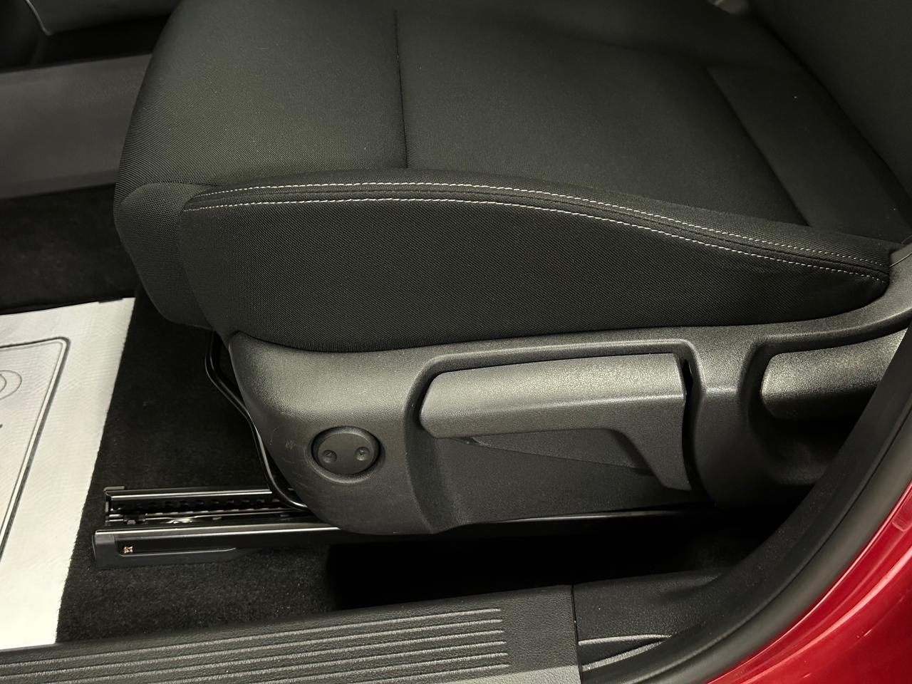 2025 Nissan Rogue S/AWD/37KM/OFF 1 OWNER LEASE! Photo