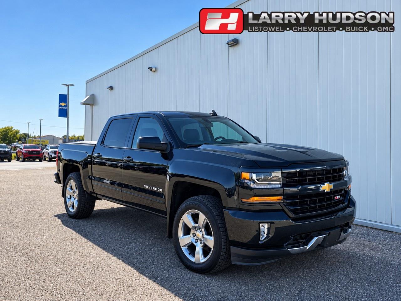 2018 Chevrolet Silverado 1500 Crew Cab Short Box 4-Wheel Drive LT w/2LT Photo0