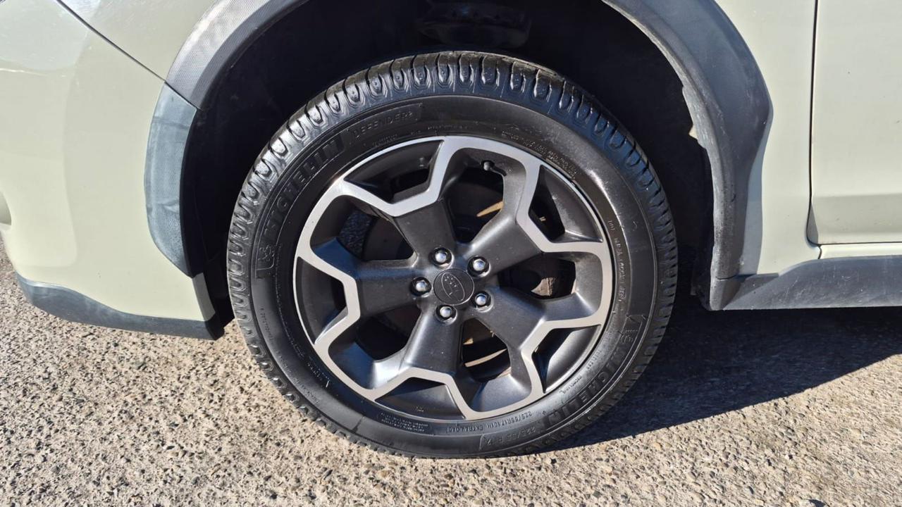 2013 Subaru XV Crosstrek 2.0i, MANUAL, UNDERCOATED, NEEDS CLUTCH, AS IS Photo