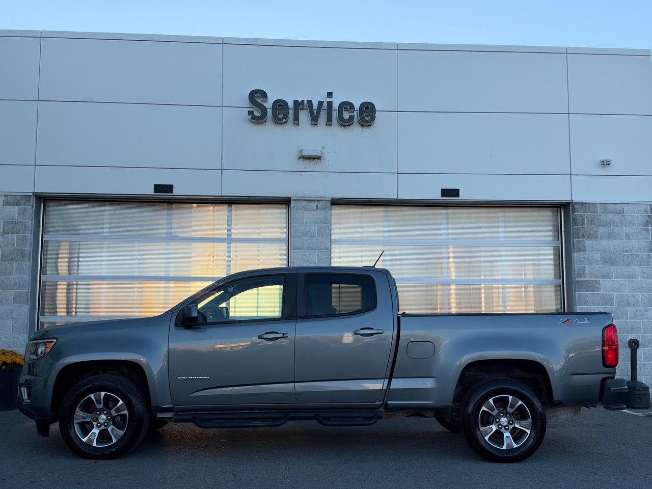 2018 Chevrolet Colorado Z71-ONE OWNER+DEALER SERVICED! Photo