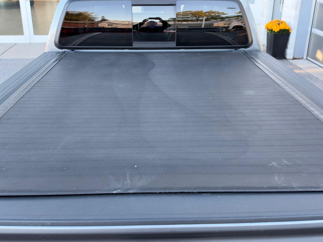 2018 Chevrolet Colorado Z71-ONE OWNER+DEALER SERVICED! Photo