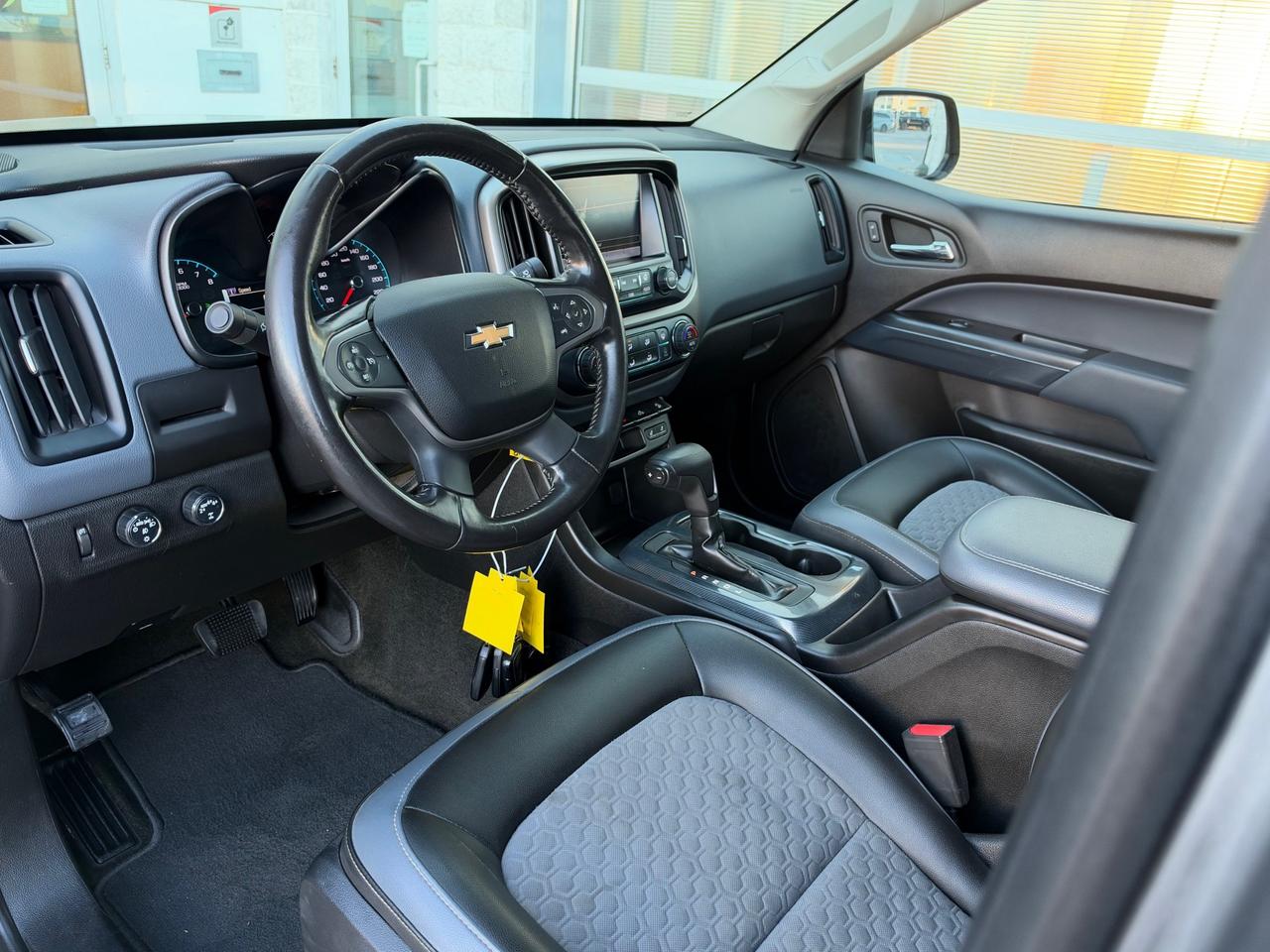 2018 Chevrolet Colorado Z71-ONE OWNER+DEALER SERVICED! Photo
