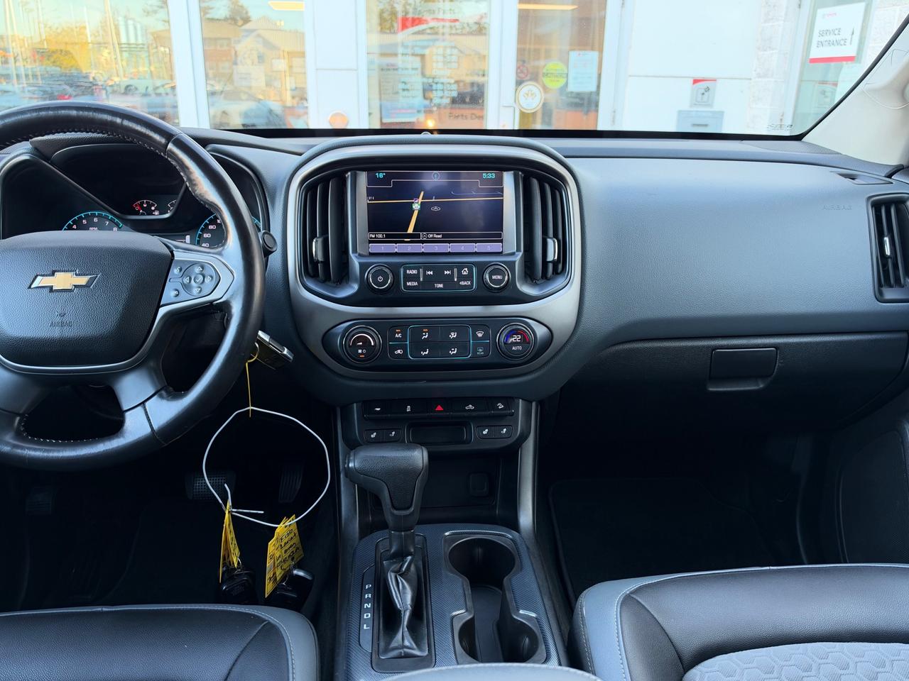 2018 Chevrolet Colorado Z71-ONE OWNER+DEALER SERVICED! Photo