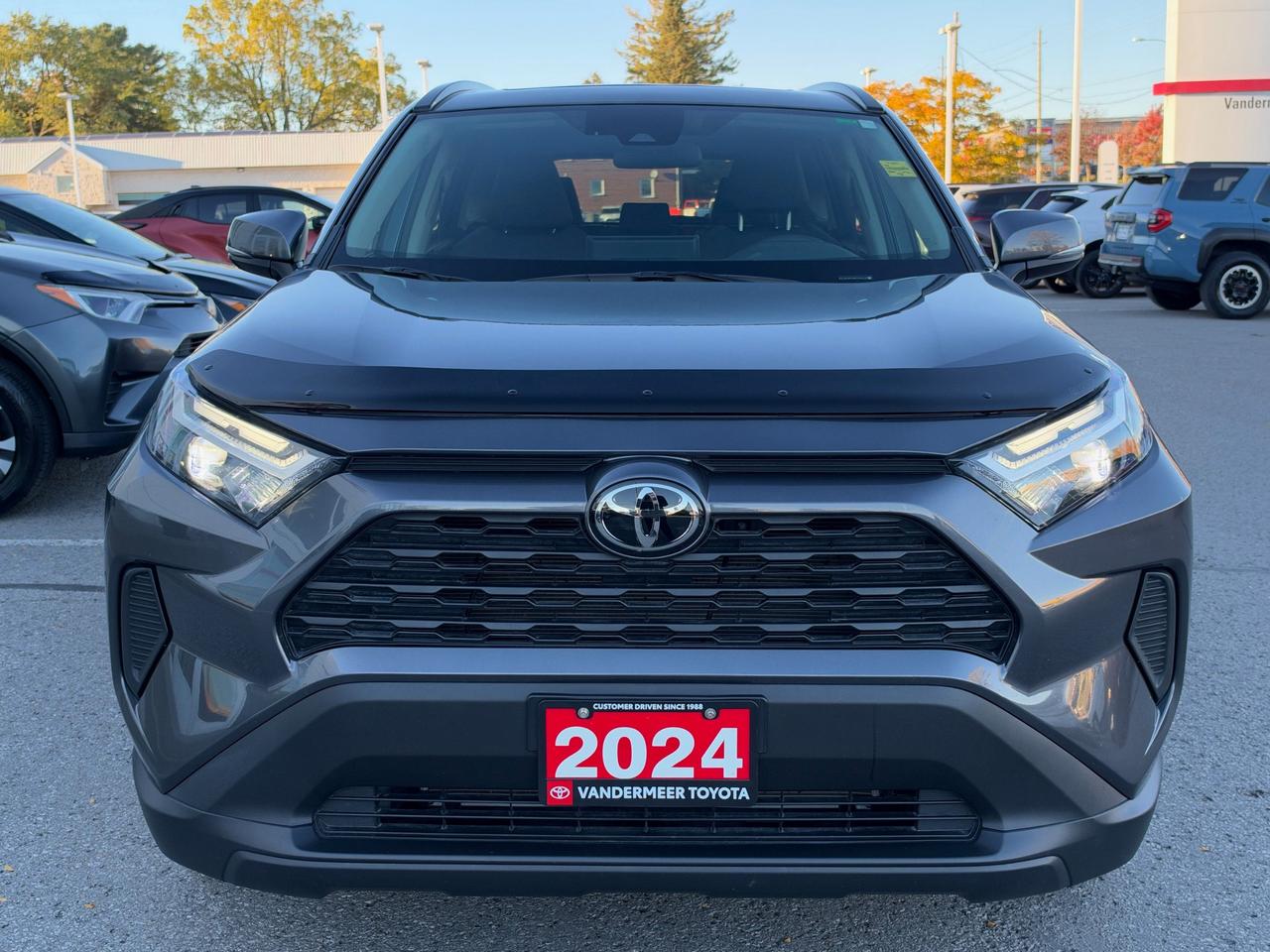 2024 Toyota RAV4 XLE AWD-ONE OWNER-BOUGHT+SERVICED HERE! Photo2