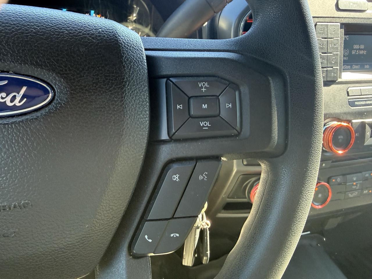 2017 Ford F-150 4WD SUPERCAB 145" XTR 103,000KM Photo