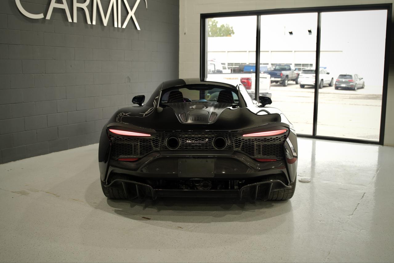 2023 McLaren Artura