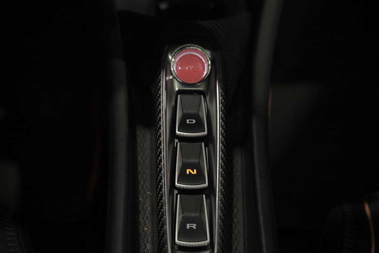 2023 McLaren Artura Performance Photo