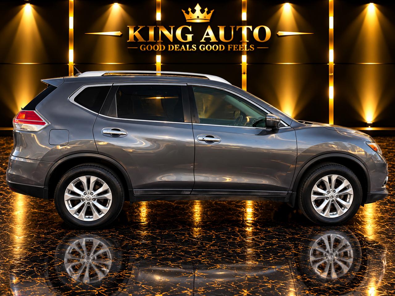 2016 Nissan Rogue SV Photo