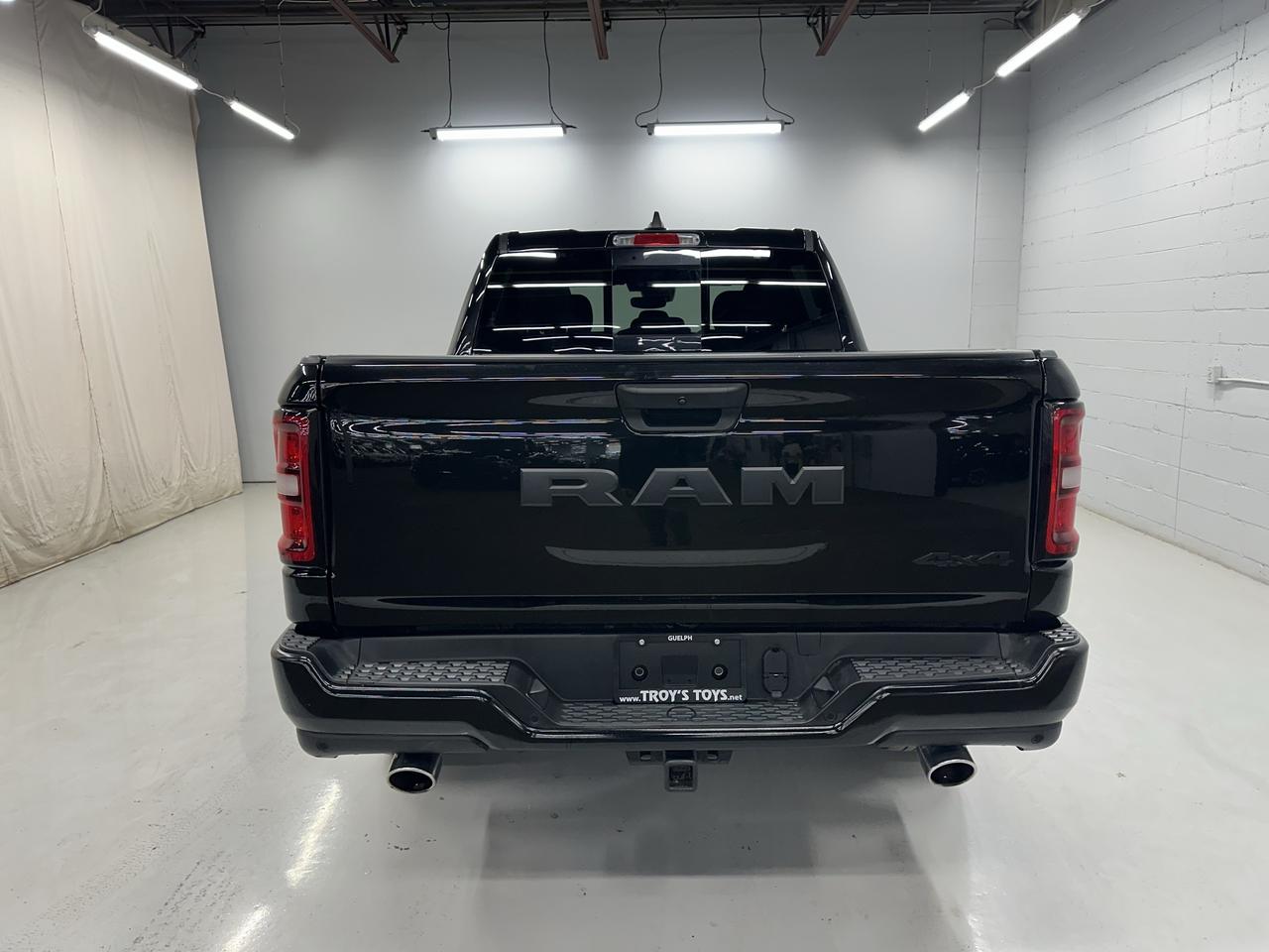 2025 RAM 1500 Tradesman 4x4 Crew Cab 5'7" Box Photo