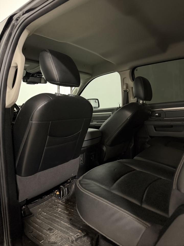 2018 RAM 1500 Big Horn 4x4 Crew Cab 5'7" Box Photo