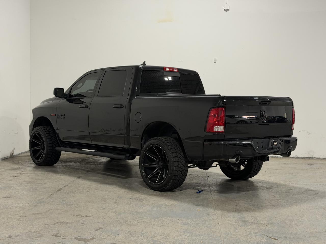 2018 RAM 1500 Big Horn 4x4 Crew Cab 5'7" Box Photo