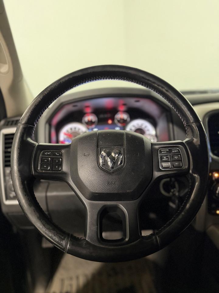 2018 RAM 1500 Big Horn 4x4 Crew Cab 5'7" Box Photo