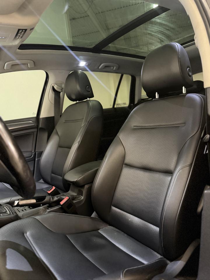 2019 Volkswagen Golf SportWagen Comfortline Photo