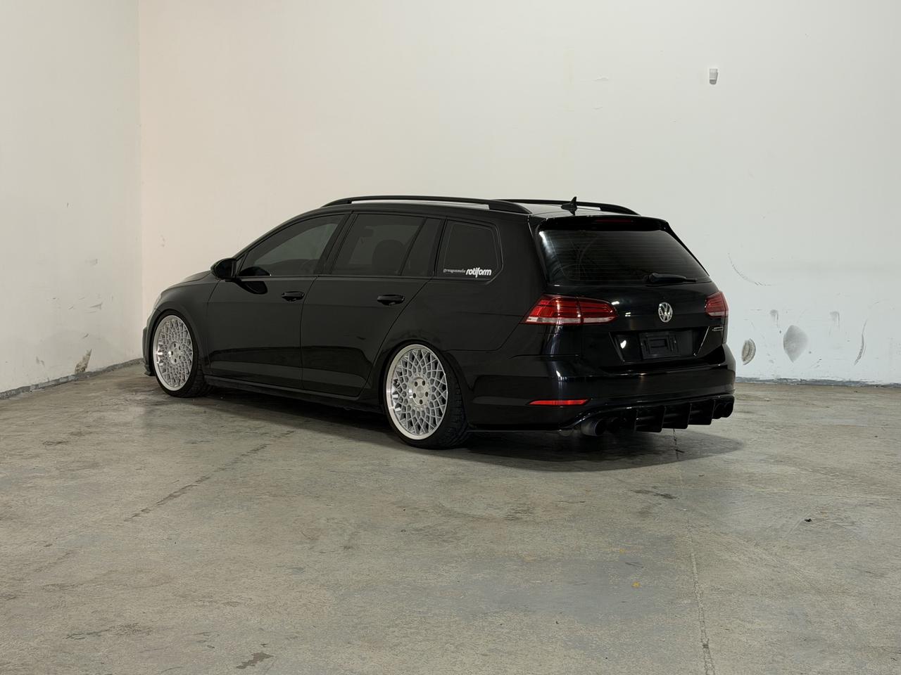 2019 Volkswagen Golf SportWagen Comfortline Photo3