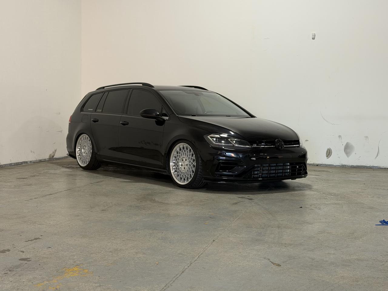 2019 Volkswagen Golf SportWagen Comfortline Photo2