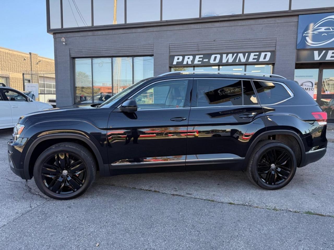 2019 Volkswagen Atlas EXECLINE V6 AWD |7-PASS |FENDER |NAV |PANO Photo