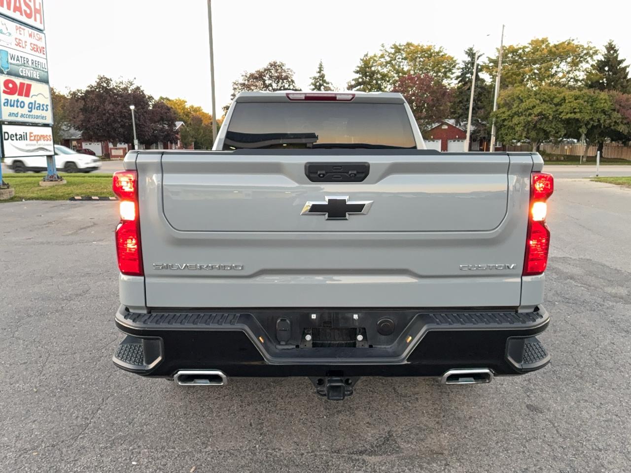 2024 Chevrolet Silverado 1500 CustomTraiBoss 4WD Z71 CrewCab 5.3L 8cyl 6'7"Box Photo
