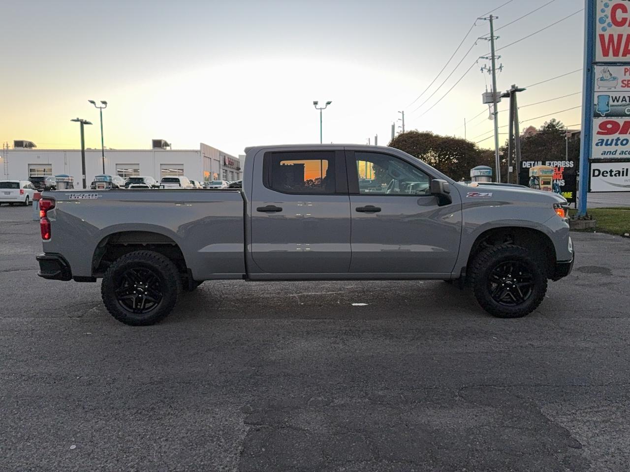 2024 Chevrolet Silverado 1500 CustomTraiBoss 4WD Z71 CrewCab 5.3L 8cyl 6'7"Box Photo