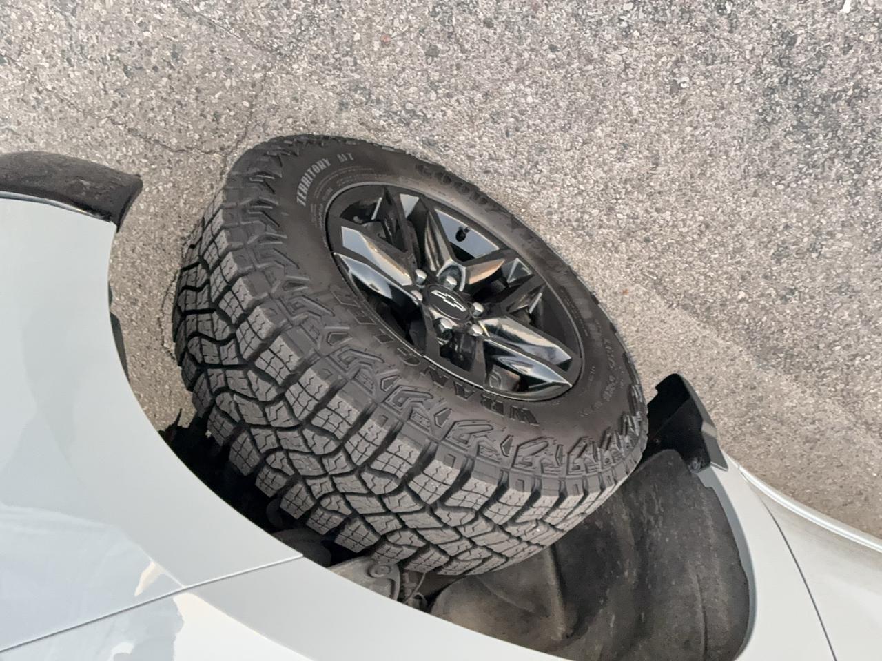 2024 Chevrolet Silverado 1500 CustomTraiBoss 4WD Z71 CrewCab 5.3L 8cyl 6'7"Box Photo