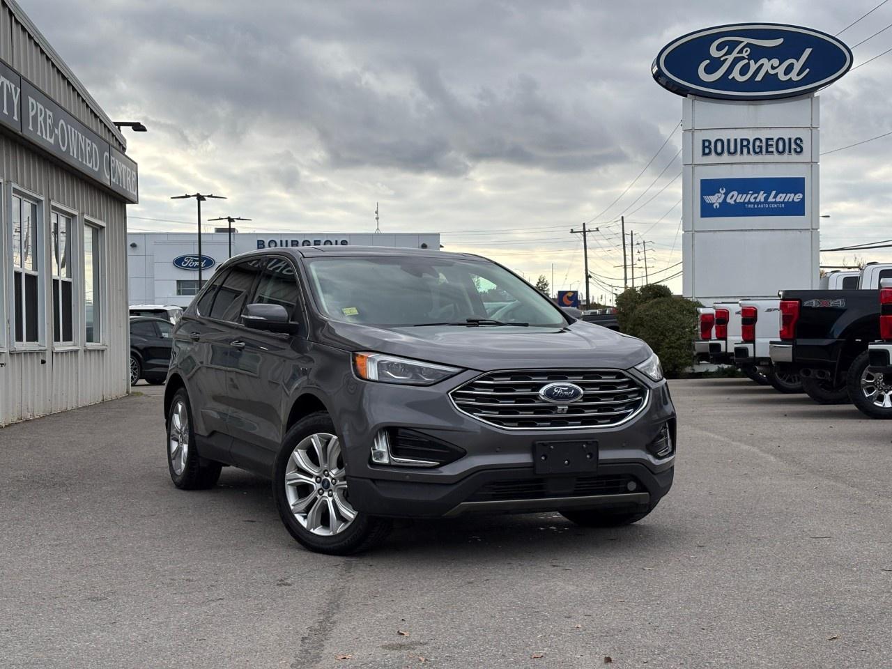 2021 Ford Edge Titanium AWD Photo