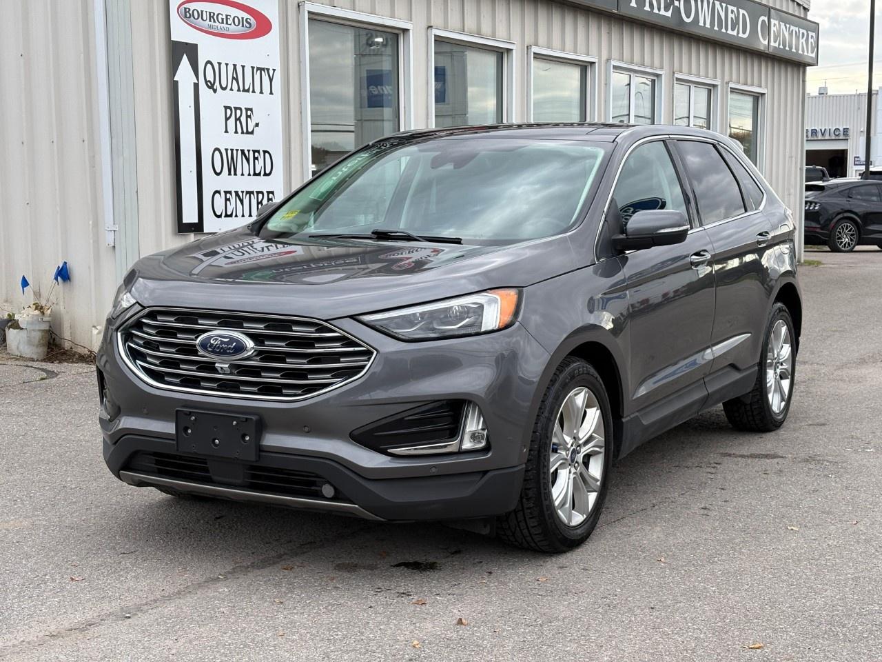2021 Ford Edge Titanium AWD Photo5