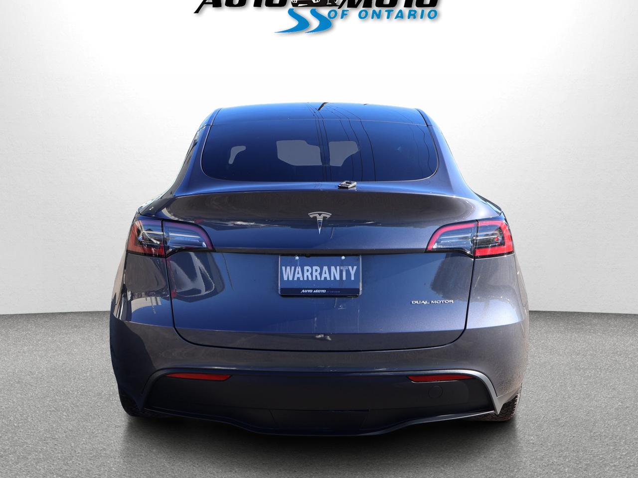 2023 Tesla Model Y LONG RANGE DUAL MOTOR AWD *ACCIDENT FREE*1 OWNER*2ND WINTER* CAMERA NAV BLUETOOTH LEATHRE HEATED SEATS CRUISE Photo