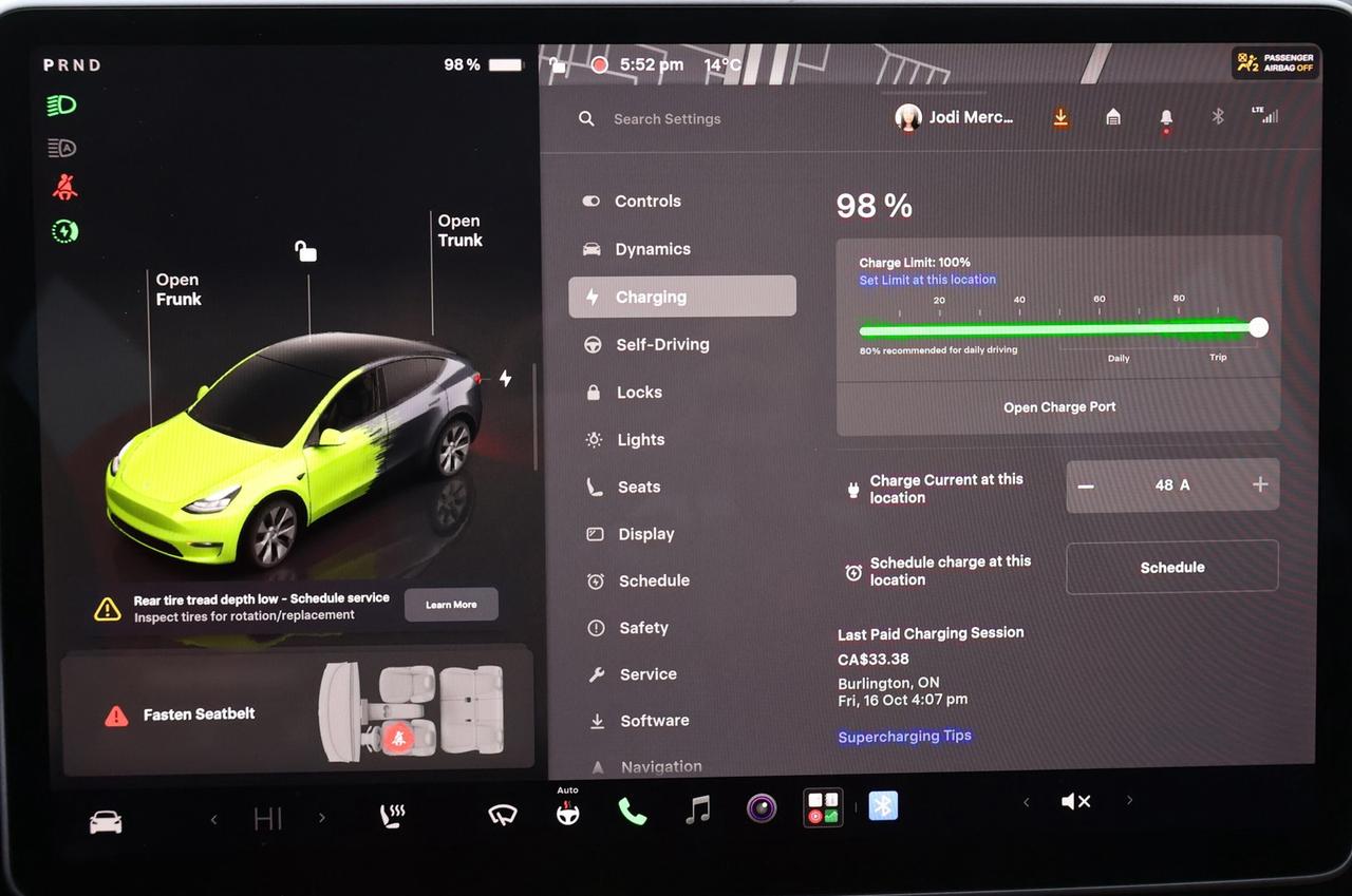 2023 Tesla Model Y LONG RANGE DUAL MOTOR AWD *ACCIDENT FREE*1 OWNER*2ND WINTER* CAMERA NAV BLUETOOTH LEATHRE HEATED SEATS CRUISE Photo